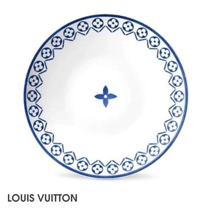 Products by Louis Vuitton: Set Of 2 Dinner Plates LV By The Pool